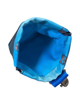 gourmetpfoten.de Leckerlibeutel in Blau mit Monster-Motiv und Karabinerhaken für einfaches Hundetraining