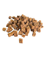 gourmetpfoten.de Fleischwürfel für Hunde als knusprige, braune Belohnungshappen für das Training
