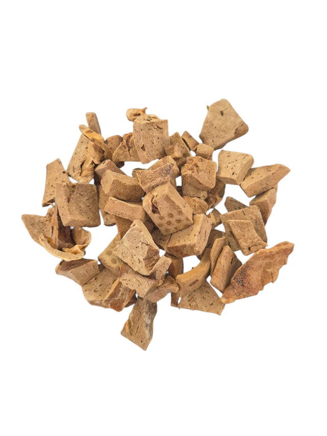 Gefriergetrocknete Leberwürfel von gourmetpfoten.de als natürlicher und gesunder Snack für Hunde