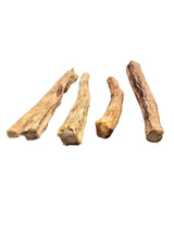 gourmetpfoten.de Ochsenschwanzstücke als naturbelassene, getrocknete Rindersehnen-Kausnacks für Hunde