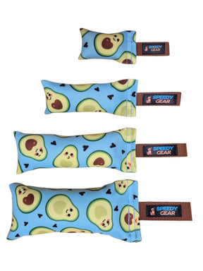 gourmetpfoten.de SPEEDY GEAR Avocado Hundespielzeug in vier verschiedenen Größen mit niedlichem Avocado-Muster